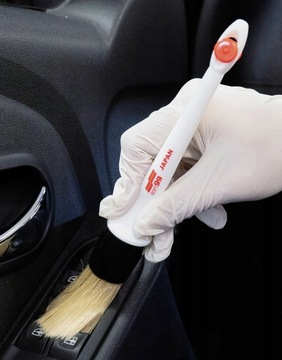 SOFT99 ZESTAW 2 PĘDZELKÓW INTERIOR BRUSH DO CZYSZCZENIA AUTA WEWNĄTRZ 16,30