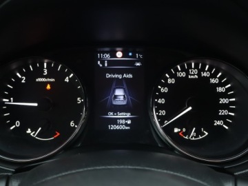 Nissan X-Trail III Terenowy Facelifting 1.7 dCi 150KM 2019 Nissan X-Trail 1.7 dCi, Salon Polska, Serwis ASO, zdjęcie 10