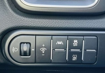 Kia Ceed III Hatchback Facelifting  1.0 T-GDI 100KM 2023 Kia Ceed Kia Ceed Benzyna 100KM, zdjęcie 15