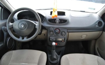 Renault Clio III Hatchback 5d 1.2 TCe eco2 100KM 2007 Renault Clio 2007r, Salon PL, 1.2 Benzyna, Klima, ISOFIX 1.1 Benzyna, zdjęcie 8