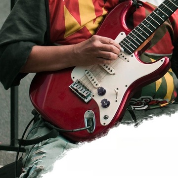 КНОПКА БАСОВЫХ ЭФФЕКТОВ РУЧКА РЕГУЛИРОВАНИЯ ГРОМКОСТИ