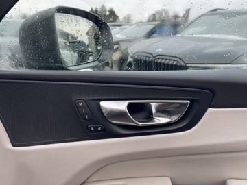 Volvo XC60 II Crossover D4 190KM 2017 Volvo XC 60 Inscription AWD Skóra Kamery Pamięć, zdjęcie 13