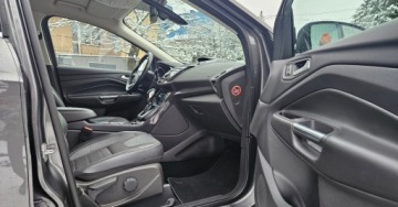 Ford Kuga II 2015 Ford Kuga 2.0 140Ps.Automat 4x4 Navi Elekt.Klapa 2015 2.0 Diesel 140KM, zdjęcie 6