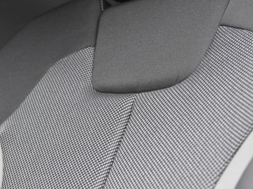 Audi Q2 SUV Facelifting 1.5 35 TFSI 150KM 2025 AUDI Q2 35 TFSI Advanced Suv 1.5 (150KM) 2025, zdjęcie 4