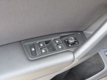Volkswagen Tiguan II SUV Plug-in 1.4 TSI e-HYBRID 245KM 2023 Volkswagen Tiguan R Line Full LED Hybryda Radar Kamera Panorama 1.4 245KM, zdjęcie 12