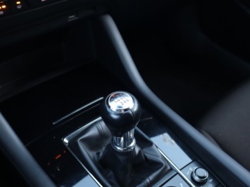 Mazda 3 IV Hatchback 2.0 Skyactiv-X 180KM 2019 Mazda 3 2.0 Skyactiv-X, Salon Polska, zdjęcie 12