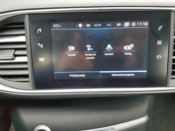 Peugeot 308 II SW Facelifting 1.5 BlueHDI 130KM 2019 Peugeot 308 SW BLUEHDI 130 STOP &amp; START, zdjęcie 17