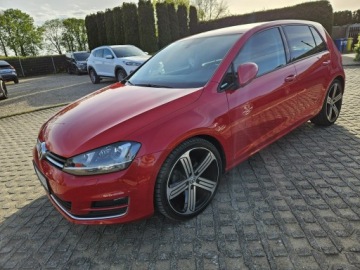 Volkswagen Golf VII Hatchback 3d 1.4 TSI 140KM 2014 Volkswagen Golf 1,4 benzyna 140KM nawigacja DSG