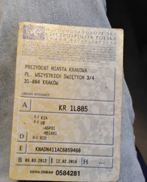 Kia Rio III 2011 Kia Rio I rej 2012r, 1.2 Benzyna. Lekko uszkodzony tyl. Jezdzi. 1.2 80KM, zdjęcie 21