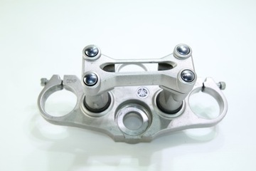 YAMAHA FZ1 1000 N FAZER 06-15 ВЕРХНЯЯ ПОЛКА