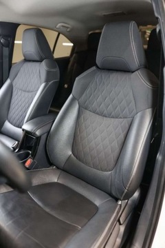 Toyota Corolla XII Sedan 1.8 Hybrid 122KM 2019 Toyota Corolla 1.8 Hybrid Executive 1.8 Hybryda 122KM, zdjęcie 7