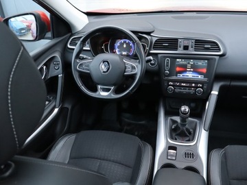 Renault Kadjar Crossover 1.2 Energy TCe 130KM 2015 Renault Kadjar 1.2 TCe, Salon Polska, Serwis ASO, zdjęcie 6
