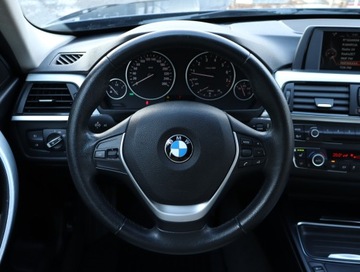 BMW Seria 3 F30-F31-F34 Touring 2.0 320i 184KM 2014 BMW 3 320 i xDrive, Salon Polska, Serwis ASO, zdjęcie 20