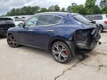 Maserati Levante 2022 Maserati Levante Modena 2022 3.0l 3.0 Benzyna 424KM, zdjęcie 1