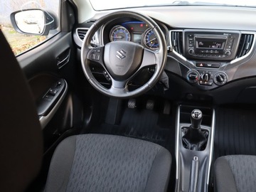 Suzuki Baleno III 1.2 DualJet 90KM 2019 Suzuki Baleno 1.2 DualJet, Salon Polska, zdjęcie 6
