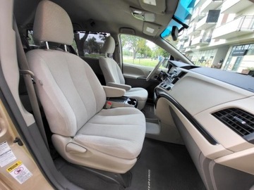 Toyota Sienna III 3.5 V6 266KM 2011 TOYOTA SIENNA 3.5 V6 266KM, Automat, 1 właściciel od 12 lat,7 Miejsc, zdjęcie 32