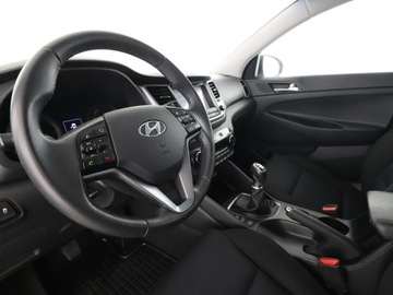 Hyundai Tucson III SUV 1.6 GDI 132KM 2016 Hyundai Tucson PDC grzane fotele navi bluetooth, zdjęcie 13