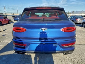 Bentley Bentayga 2023 Bentley Bentayga 2023 r., 4,0L 4.0 Benzyna 545KM, zdjęcie 4