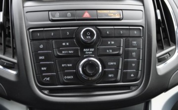 Opel Zafira C Tourer 1.4 Turbo ECOTEC 140KM 2016 Opel Zafira 7 osobowy 1.4 Turbo Benzyna Nawigacja Tempomat Cz. parkowania, zdjęcie 31