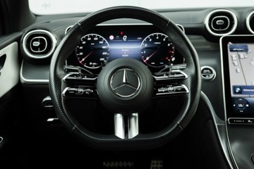 Mercedes GLC C254/X254 Coupe 2.0 200 204KM 2024 Mercedes-Benz GLC Jasne wnetrze 200 4Matic Coupe AMG Salon PL Autotrade, zdjęcie 23