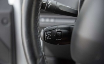 Peugeot 2008 I SUV Facelifting 1.6 BlueHDi 99KM 2016 Peugeot 2008 1.6eHDI 100KM Allure Perla Skora Ledy Navi Alu Full 1.6, zdjęcie 16