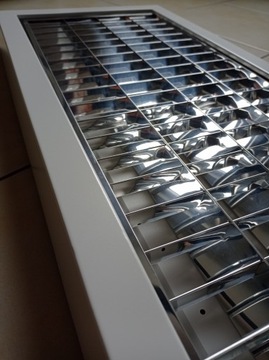 Oprawa rastrowa 4x14W natynkowa PAR EVG