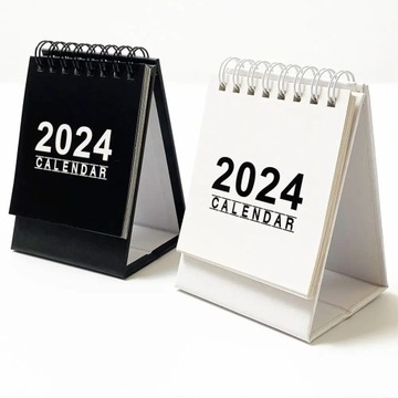 Мини-настольный календарь на 2024 год. Простой английский календарь-книжка с наклейками на каждый день.