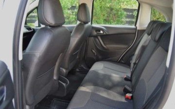 Citroen C3 II Hatchback 1.0 VTi 68KM 2013 Citroen C3 GWARANCJA, LIFT, 2013r, 1.0 Benzyna, Niski przebieg, 2 Komplety, zdjęcie 15