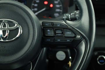 Toyota Yaris IV Hatchback 1.5 Hybrid Dynamic Force 116KM 2022 Toyota Yaris 1.5 VVT-i Hybrid, Salon Polska, zdjęcie 14