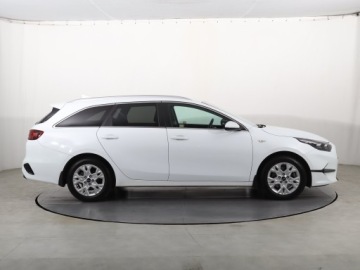 Kia Ceed III Kombi Facelifting 1.5 T-GDI 160KM 2023 Kia Ceed 1.5 T-GDI, Salon Polska, 1. Właściciel, zdjęcie 5