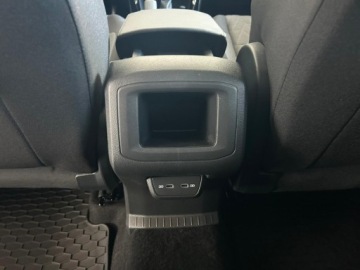 Volkswagen T-Cross SUV Facelifting 1.5 TSI 150KM 2025 Volkswagen T-Cross Life Plus 1.5 TSI 150KM DSG, zdjęcie 17