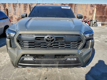 Toyota Tacoma II 2024 Toyota Tacoma Double Cab 2024 2.4 Hybryda 278KM, zdjęcie 5