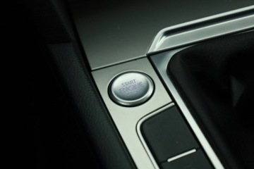 Volkswagen Passat B8 Limousine 2.0 TDI 150KM 2015 VW Passat 2.0 TDI, Salon Polska, Serwis ASO, zdjęcie 14