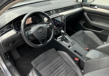 Volkswagen Passat B8 Limousine Facelifting 1.5 TSI EVO 150KM 2019 Volkswagen Passat Highline Pakiety, ACC, KAmera, GPS, Active Info Display, zdjęcie 6