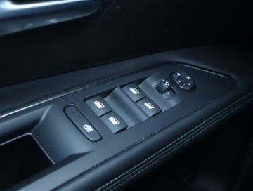 Peugeot 3008 II Crossover Facelifting  1.2 PureTech 130KM 2022 Peugeot 3008 1.2 PureTech, Salon Polska, zdjęcie 17