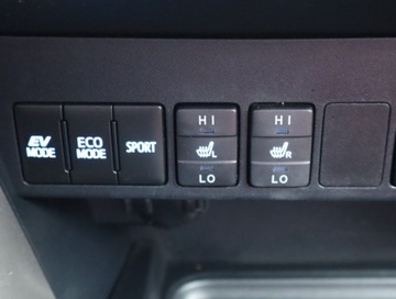 Toyota RAV4 IV MPV Facelifting 2.5 Hybrid 197KM 2017 Toyota RAV 4 2.5 Hybrid, Salon Polska, Serwis ASO, zdjęcie 12