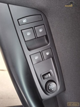 Opel Astra K Hatchback 5d 1.6 CDTI 95KM 2016 Opel Astra 1,6 cdti klima elektryka wspomaganie alu navi oplacona 1.6, zdjęcie 12