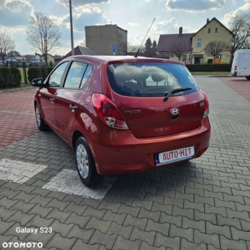 Hyundai i20 I Hatchback 5d Facelifting 1.2 DOHC 85KM 2012 Hyundai i20 Hyundai i20 1.2 Trend 1.2 Benzyna 86KM, zdjęcie 12