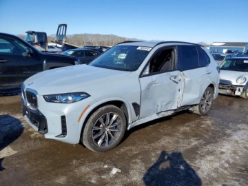 BMW X5 G05 2024 BMW X5 M 2024 r., 4,4L X5 M60I 4.4 Benzyna 523KM, zdjęcie 2