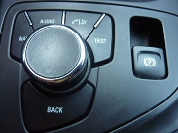 Opel Insignia I Sedan 1.6 Turbo ECOTEC 180KM 2009 Opel Insignia 1.6 Turbo 180, zdjęcie 28