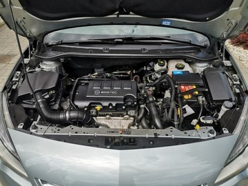 Opel Astra J Sports Tourer Facelifting 1.4 Turbo ECOTEC 140KM 2014 Opel Astra 1.4 16v 140KM Klimatronik Tempomat, zdjęcie 23