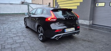 Volvo V40 II Hatchback Facelifting 2.0 D2 120KM 2017 VOLVO V40 R-DESING! Stan idealny!, zdjęcie 10