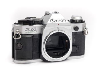 Программа Canon AE-1 — корпус