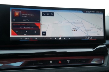 BMW Seria 5 G90-91 2024 BMW 550 BMW 550e M Pro HAK Adaptive LED Bowers&amp;Wil, zdjęcie 22