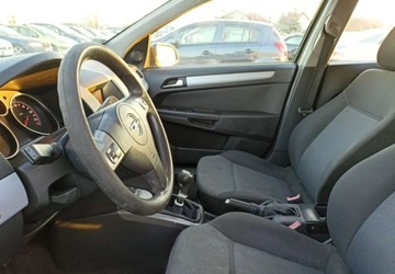 Opel Astra H Hatchback 5d 1.7 CDTI ECOTEC 80KM 2004 Opel Astra Opel Astra 1.7 Diesel 80KM, zdjęcie 7