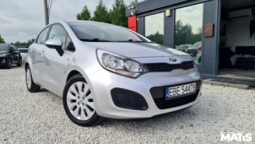 Kia Rio III Hatchback 3d 1.4 DOHC CVVT 109KM 2011 Kia Rio 1.4benz 109KM manual 6 biegow klima el szyby 1.4 Benzyna 109KM, zdjęcie 3