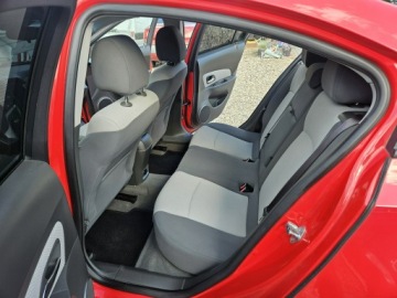 Chevrolet Cruze Sedan 1.6 i 113KM 2009 Chevrolet Cruze Opłacony Zdrowy Zadbany Klima, zdjęcie 8