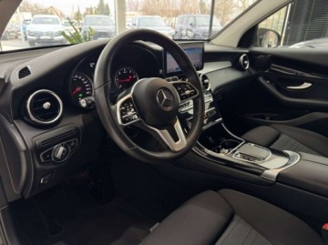 Mercedes GLC C253 SUV Facelifting 2.0 200d 163KM 2020 Mercedes-Benz GLC 200d 4 Matic Kamera cofania Nawigacja LED Salon Pols, zdjęcie 6
