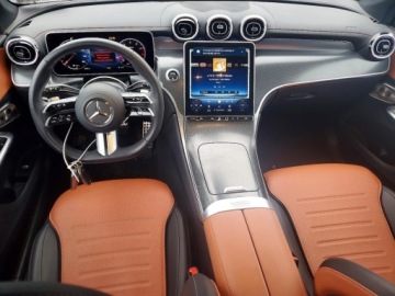 Mercedes GLC C254/X254 2024 Mercedes-Benz GLC 300 4Matic 2024 2.0 Benzyna 255KM, zdjęcie 8