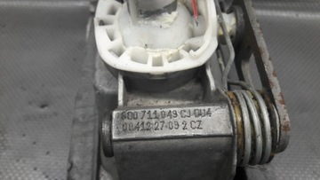 6Q0711049CJ VOLIČ PÁKY ŘAZENÍ SEAT IBIZA IV